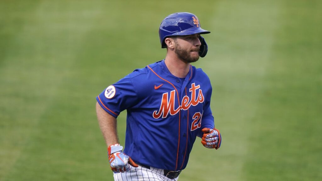 Top Bear: Mets' Pete Alonso Named NL Rookie of the Year